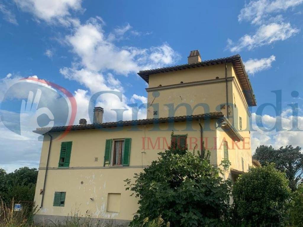 casa indipendente in vendita a Spoleto