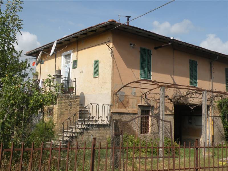 appartamento in vendita a Spoleto in zona San Giovanni di Baiano