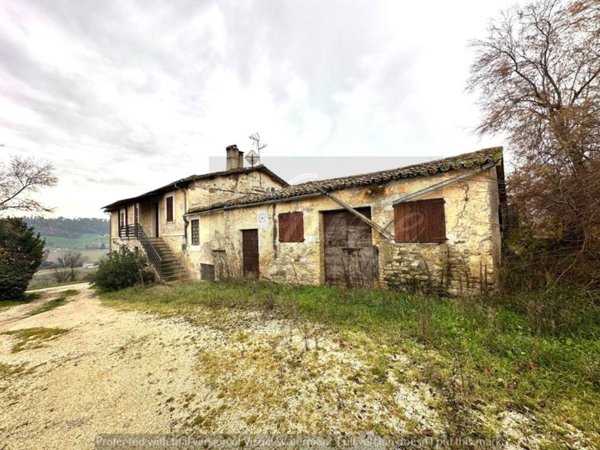 casa indipendente in vendita a Spoleto in zona Terzo la Pieve