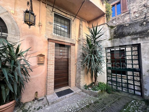 appartamento in vendita a Spoleto