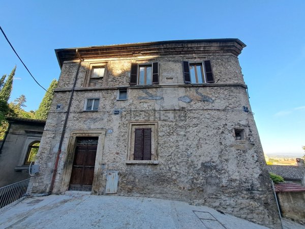 appartamento in vendita a Spoleto
