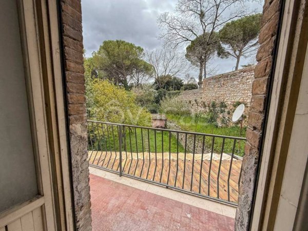 appartamento in vendita a Spoleto