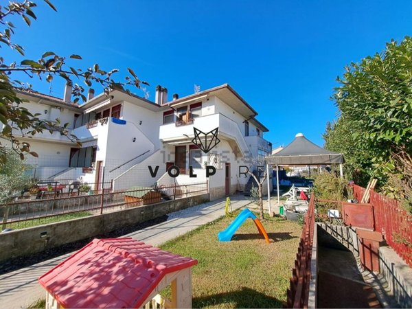 appartamento in vendita a Spoleto in zona San Martino