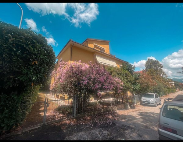 appartamento in vendita a Spoleto