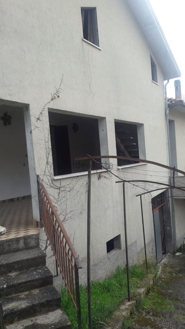 appartamento in vendita a Spoleto