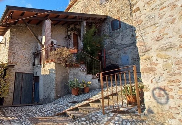appartamento in vendita a Spoleto