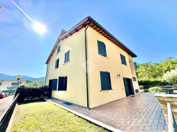 appartamento in vendita a Spoleto