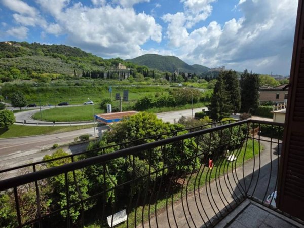 appartamento in vendita a Spoleto