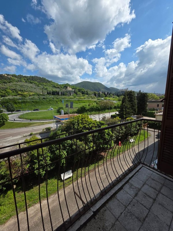 appartamento in vendita a Spoleto