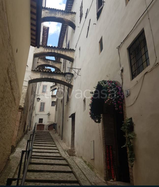 appartamento in vendita a Spoleto