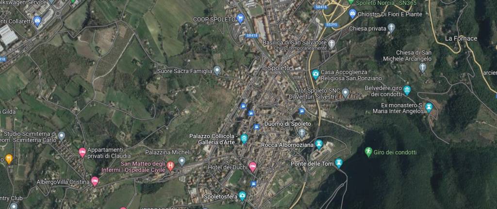 negozio in vendita a Spoleto in zona San Giacomo