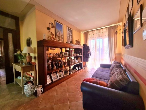 appartamento in vendita a Spoleto in zona Madonna di Baiano