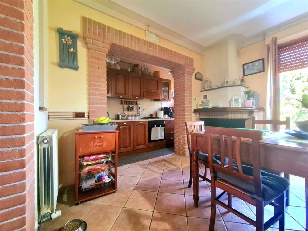 appartamento in vendita a Spoleto in zona Madonna di Baiano