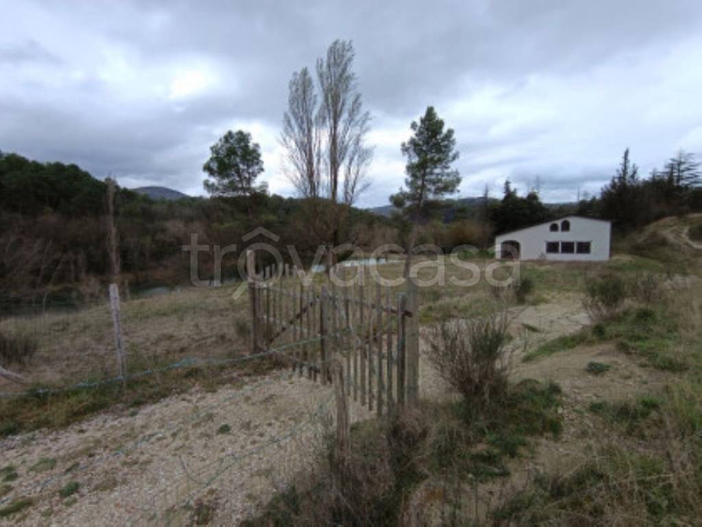 appartamento in vendita a Spoleto in zona Perchia