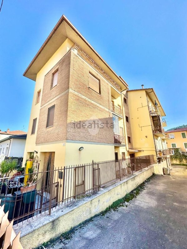 appartamento in vendita a Spoleto
