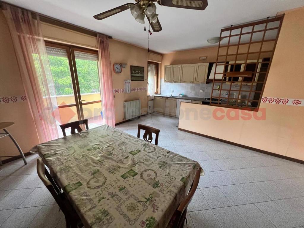 appartamento in vendita a Spoleto in zona San Giacomo