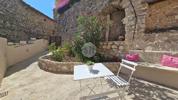 appartamento in vendita a Spoleto in zona Bazzano Superiore