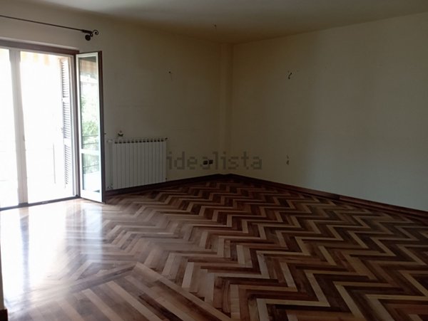 appartamento in vendita a Spoleto