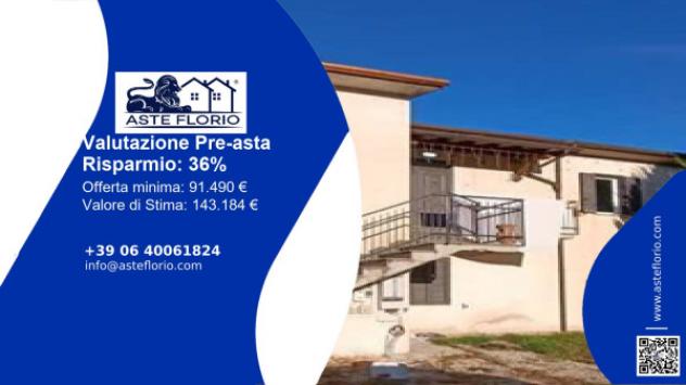 casa indipendente in vendita a Spoleto