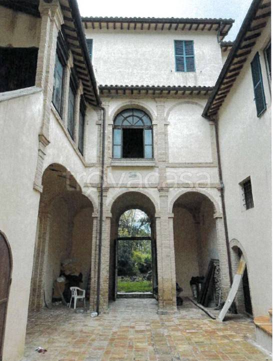 casa indipendente in vendita a Spoleto in zona San Giovanni di Baiano