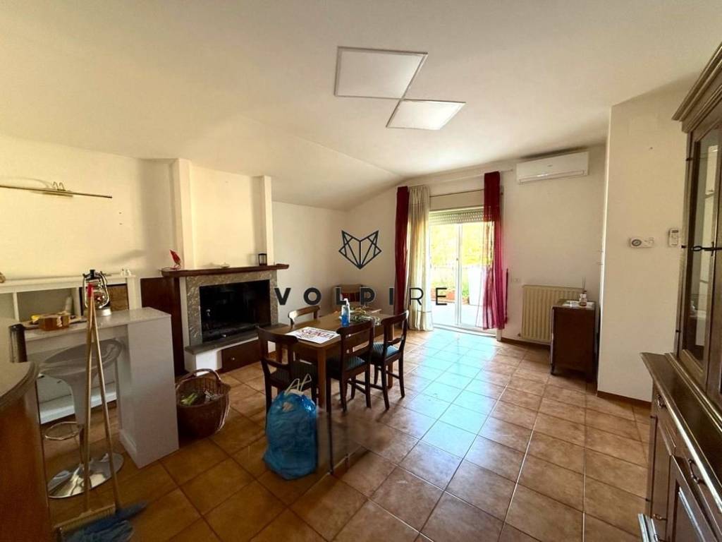 appartamento in vendita a Spoleto in zona Baiano