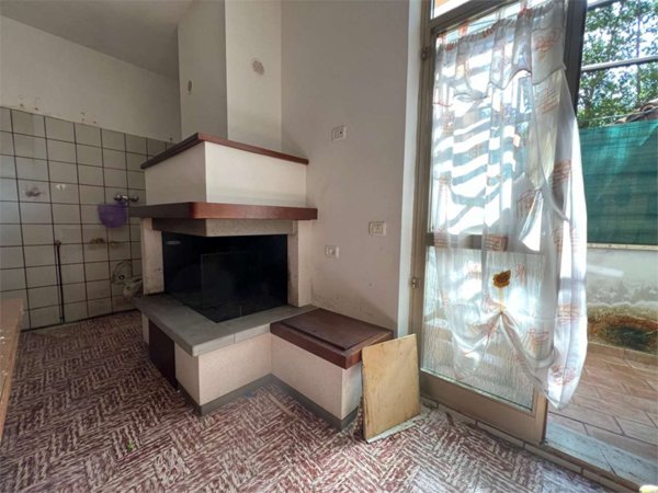 appartamento in vendita a Spoleto in zona San Giovanni di Baiano