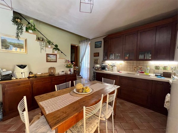 casa indipendente in vendita a Spoleto in zona San Giovanni di Baiano