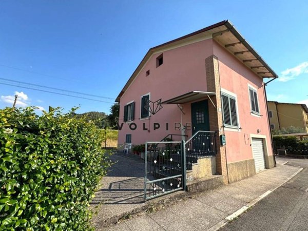 casa indipendente in vendita a Spoleto in zona Collerisana