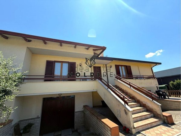 casa indipendente in vendita a Spoleto in zona San Martino