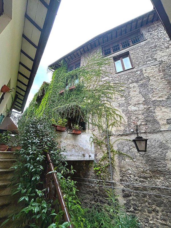 appartamento in vendita a Spoleto