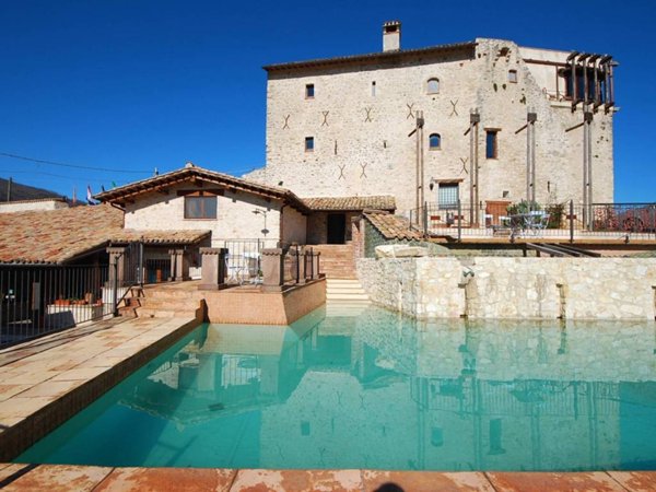 villa in vendita a Spoleto in zona Montebibico