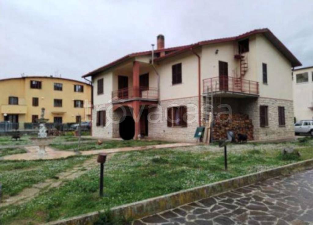 casa indipendente in vendita a Spoleto in zona San Giovanni di Baiano