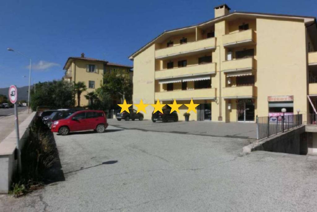 appartamento in vendita a Spoleto in zona San Giovanni di Baiano