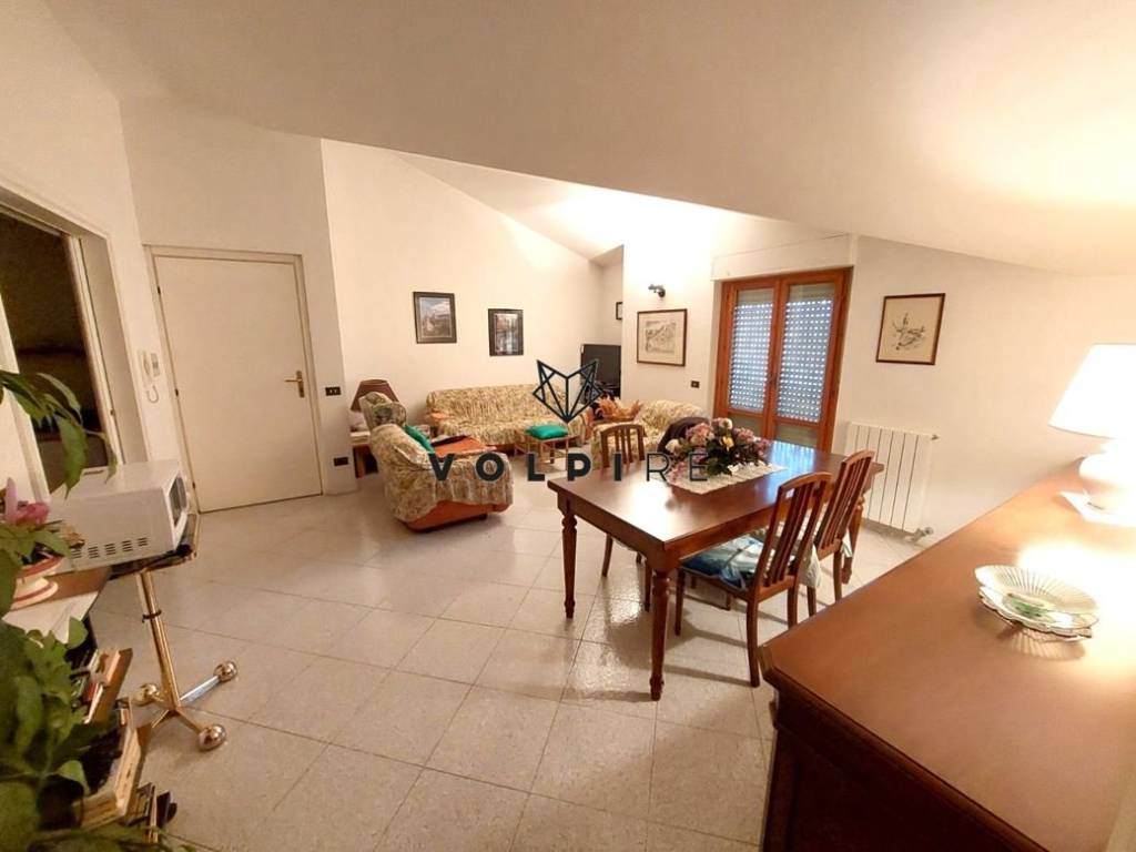 appartamento in vendita a Spoleto in zona San Giacomo