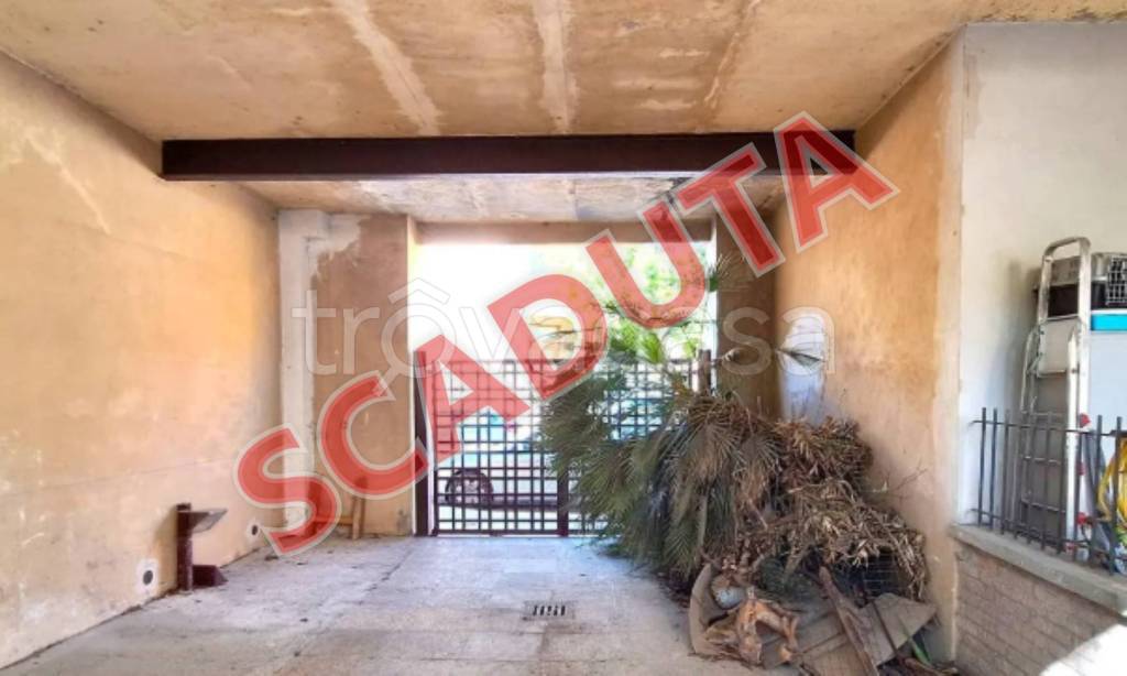 ufficio in vendita a Spoleto