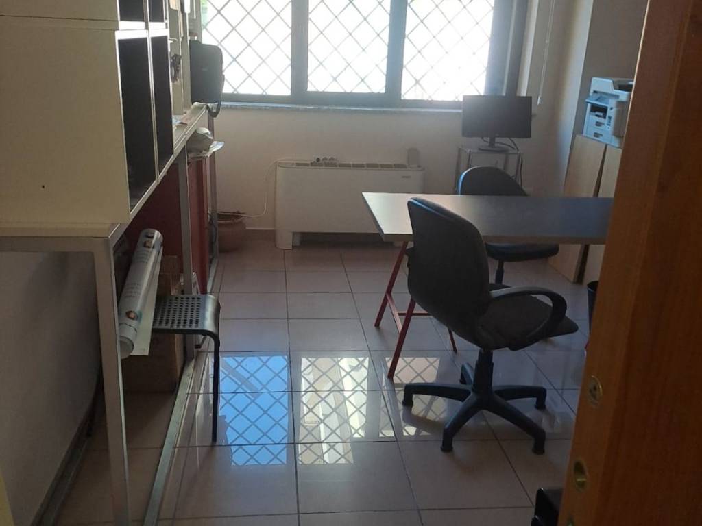 negozio in vendita a Spoleto