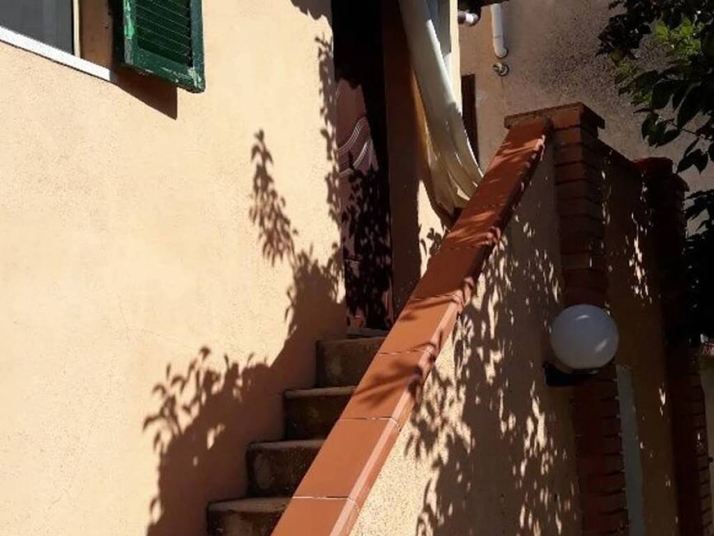 casa indipendente in vendita a Spoleto in zona San Giacomo
