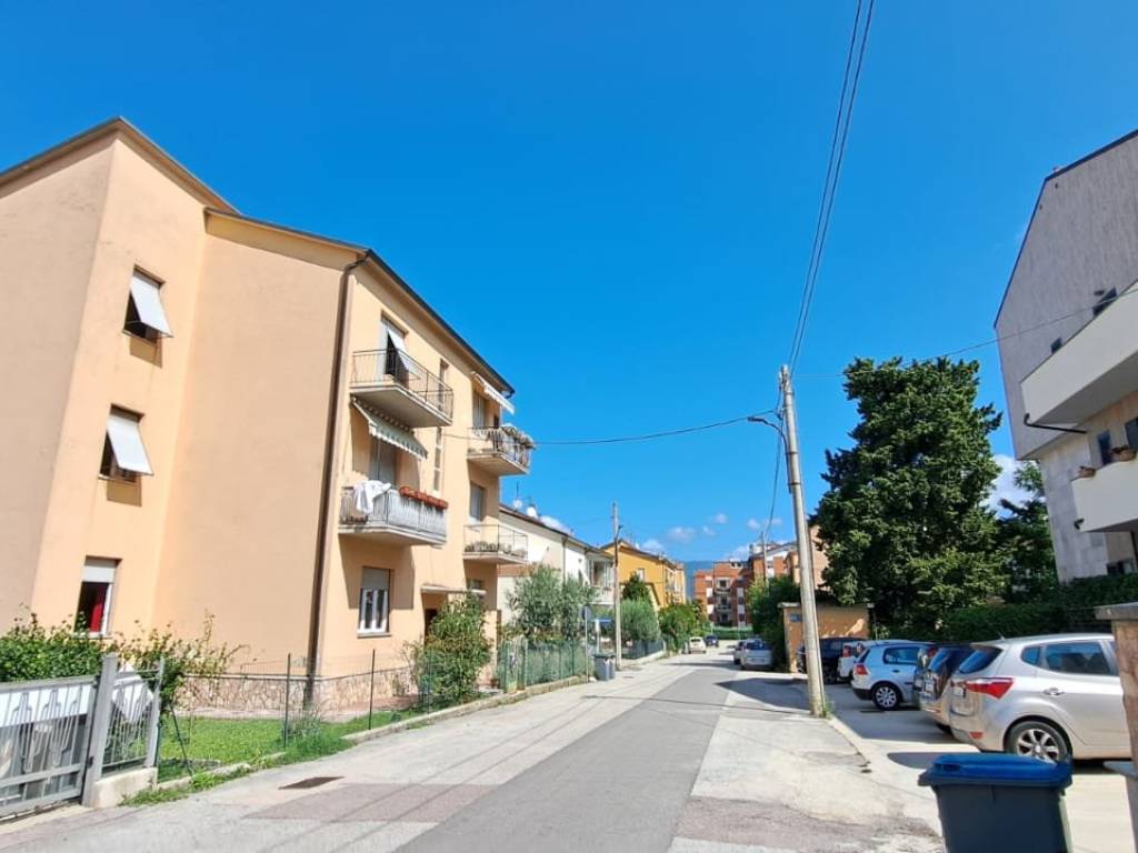 appartamento in vendita a Spoleto