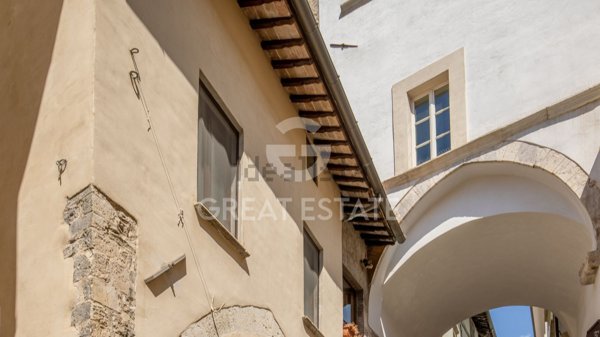 appartamento in vendita a Spoleto