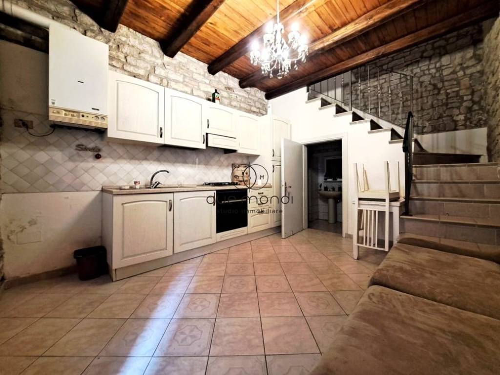 appartamento in vendita a Spoleto