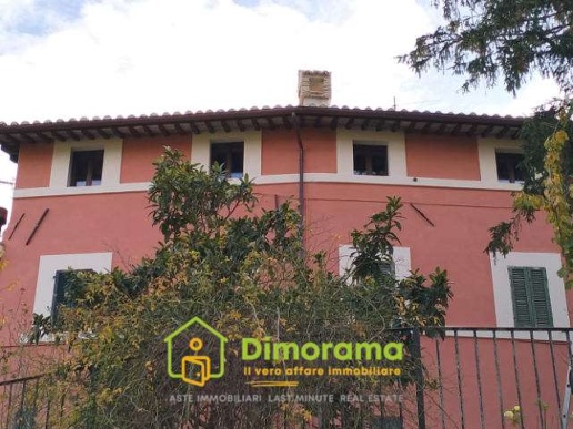appartamento in vendita a Spoleto in zona Baiano