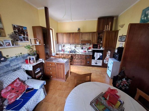 appartamento in vendita a Spoleto in zona San Giovanni di Baiano