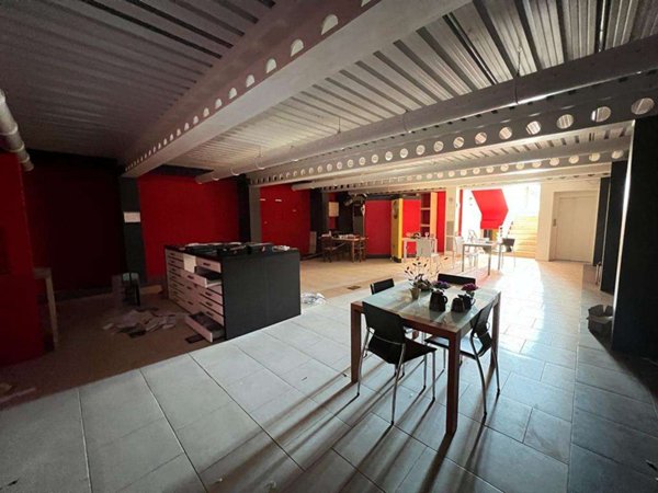 negozio in vendita a Spoleto