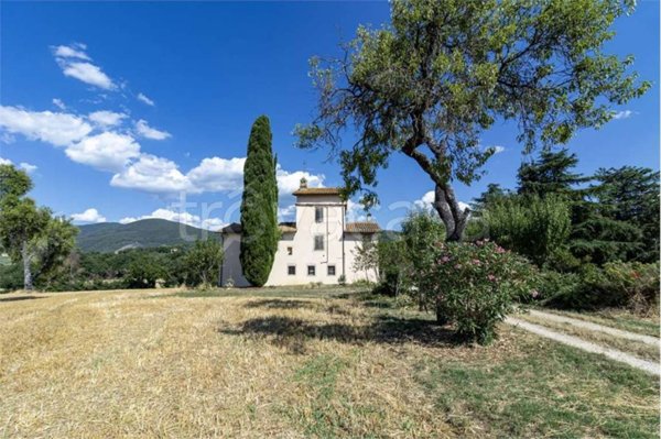 casa indipendente in vendita a Spoleto in zona San Giacomo
