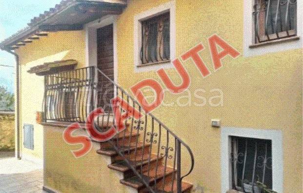 appartamento in vendita a Spoleto in zona Bazzano Superiore