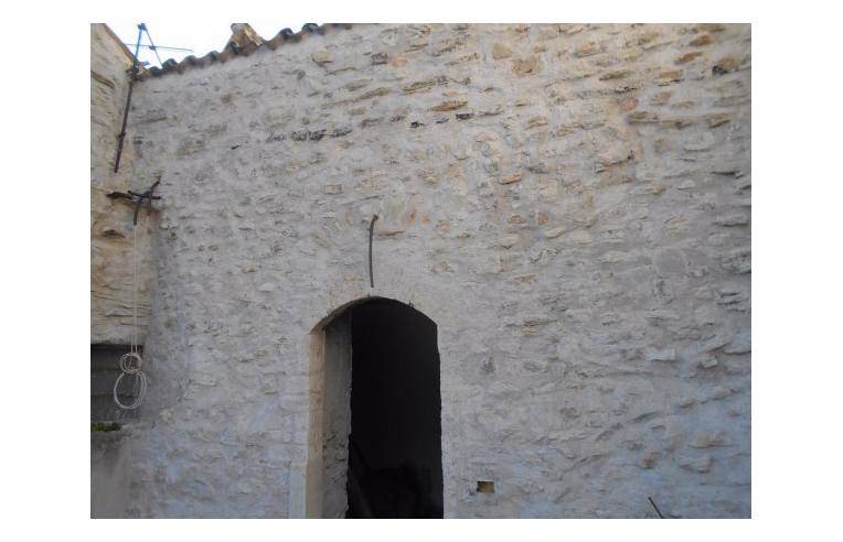 intera palazzina in vendita a Spoleto in zona Monteluco