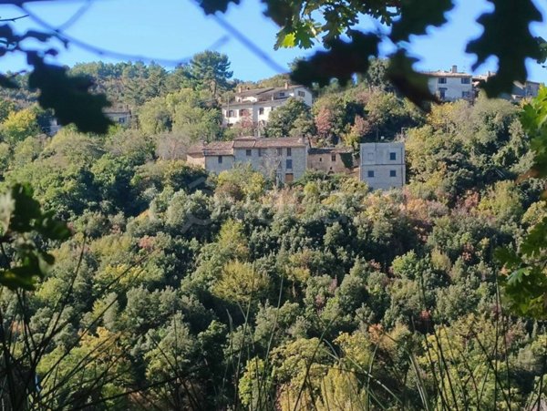 casa indipendente in vendita a Spoleto