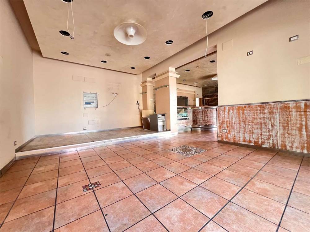 negozio in vendita a Spoleto