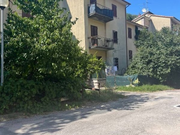 appartamento in vendita a Spoleto in zona Monteluco