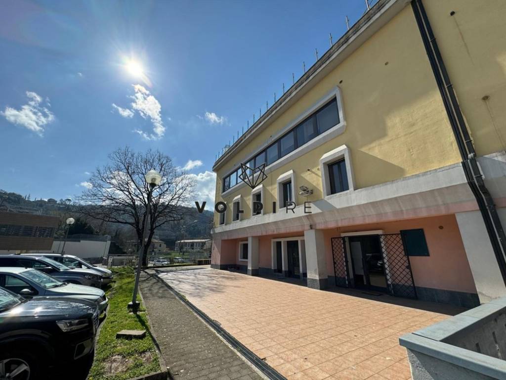 negozio in vendita a Spoleto